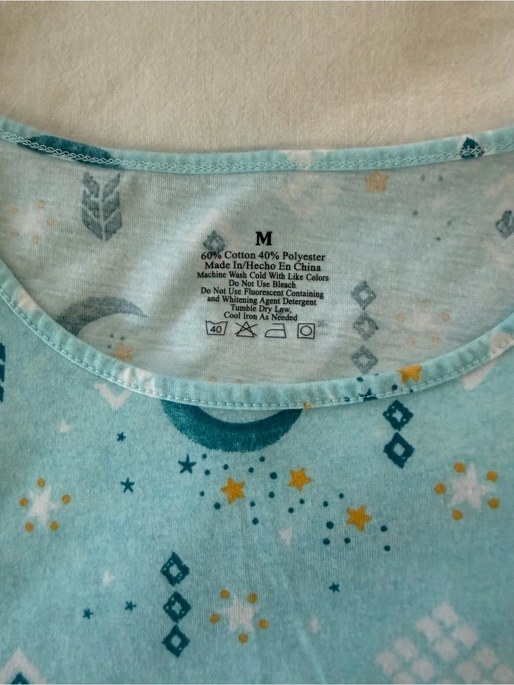 ✨ Pajama Set Blue Moon Stars Short Sleeve Cropped Capri Lounge PJs Size M